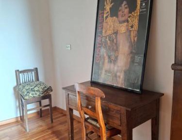 Two-Bedroom Apartment with Lake View