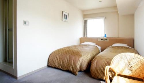 Twin Room - Non-Smoking