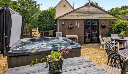 Five-Bedroom Holiday Home