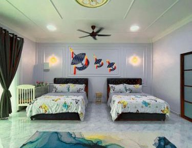 Superior Family Room