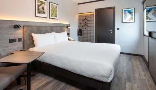 Standard Double Room - Mobility Access