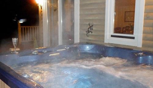 Two-Bedroom Holiday Home