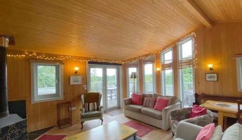 Three-Bedroom Vacation Home 