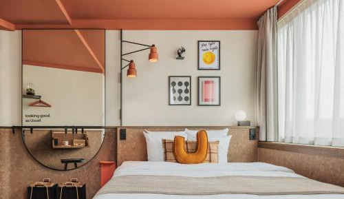 Sustainable Executive King