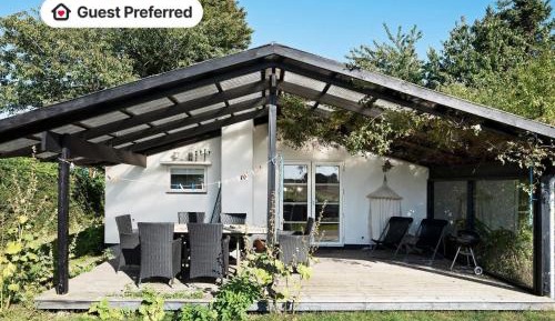 Two-Bedroom Holiday Home