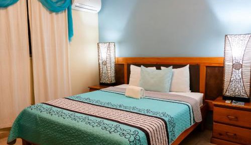 Suite with Garden View