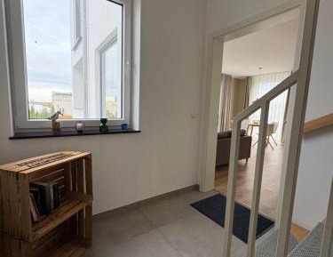 One-Bedroom Apartment with Lake View