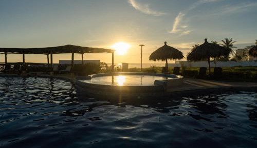 Three-Bedroom Apartment - High Floor