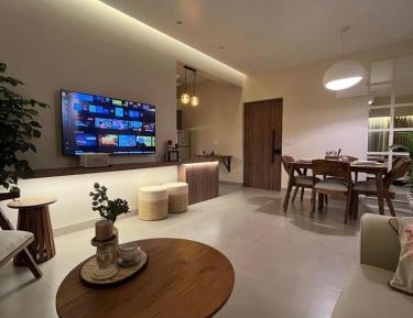 Two-Bedroom Apartment with Balcony and Sea View