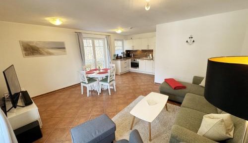 One-Bedroom Apartment with Balcony