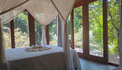 Quadruple Room with Private Bathroom