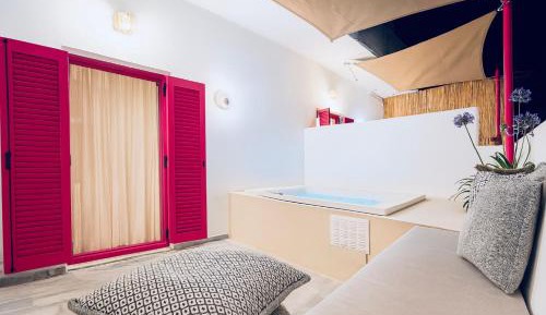 King Suite with Spa Bath