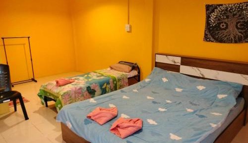 Triple Room with Bathroom