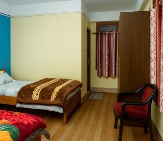 Twin Room with Private Bathroom