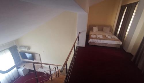 Classic Quadruple Room