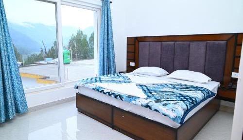 Double Room with Mountain View
