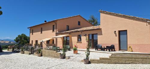 One-Bedroom Apartment - Non-Smoking