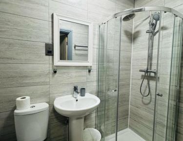 Double Room with Private Bathroom