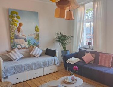 One-Bedroom Apartment with View