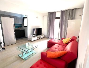 Two-Bedroom Deluxe Apartment