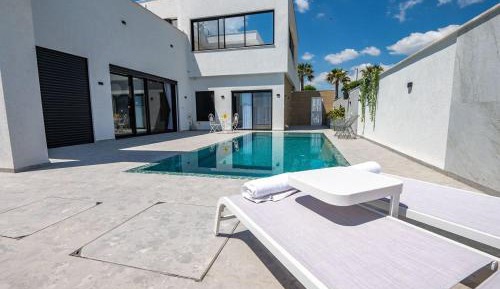 Villa with Private Pool