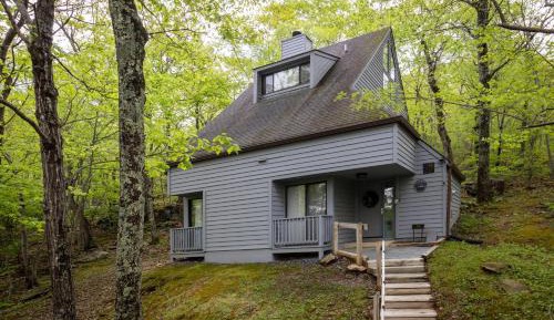 Four-Bedroom Apartment
