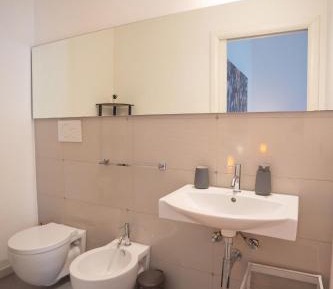Deluxe Double Room with Shower