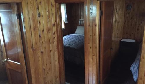 Cabin, 2 Queen Beds, Kitchenette