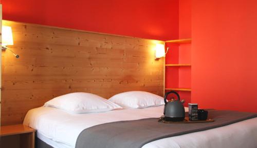 Quadruple Room with Mountain View