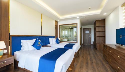 Deluxe Twin Room with Sea View