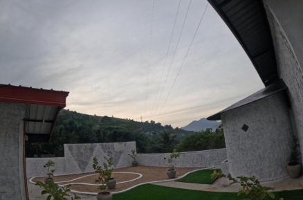 King Room with Mountain View