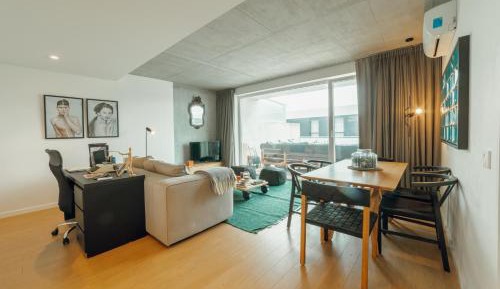 Apartment with Terrace