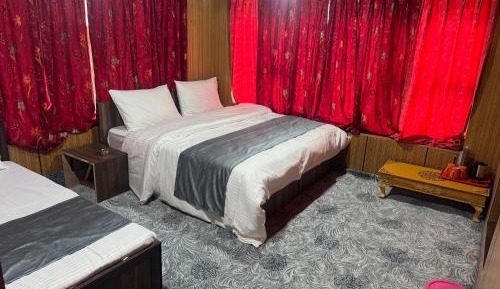 Double Room with Mountain View