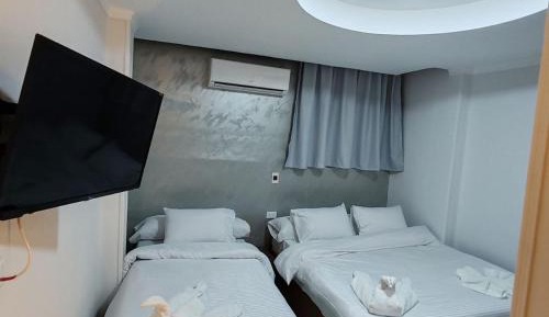 Luxury Quadruple Room