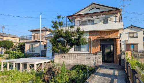 Quadruple Room with Shared Bathroom
