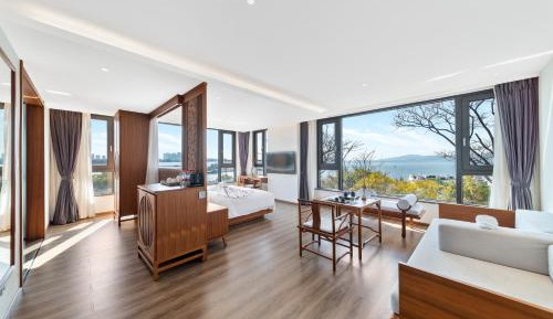 Deluxe Double Room with Sea View