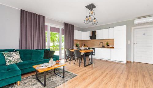 Suite with Garden View