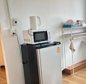 Two-Bedroom Apartment (3rd FL)