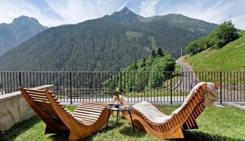 Two-Bedroom Superior Apartment