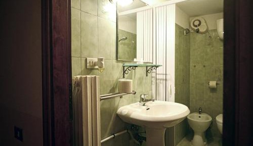 Double or Twin Room with Shared Bathroom