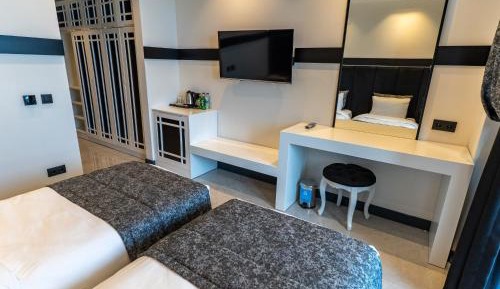 Standard Double or Twin Room with Sea View