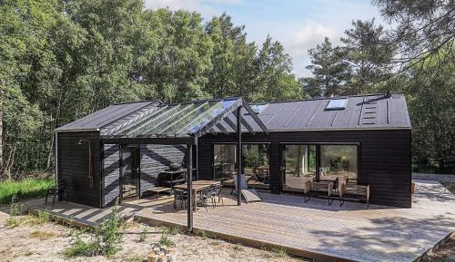 Three-Bedroom Vacation Home 