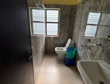 Deluxe Double Room (2 Adults + 1 Child)