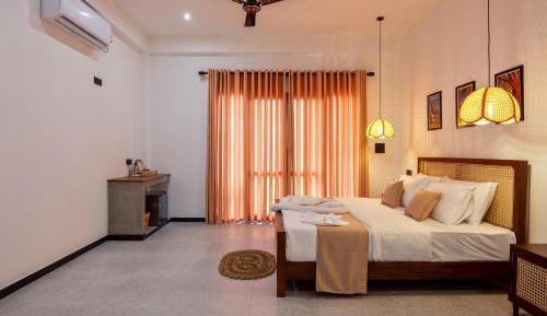 Deluxe Double Room with Balcony