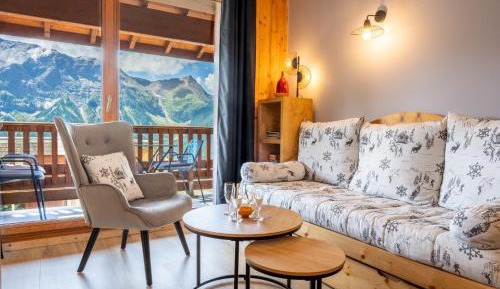 Apartment with Balcony