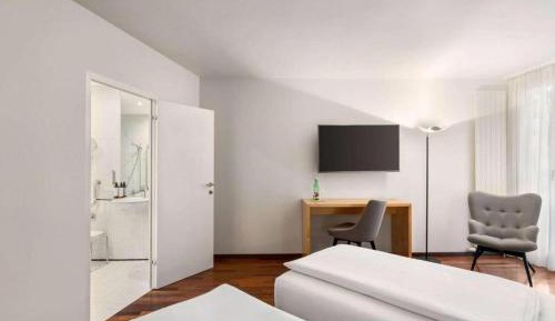 Superior Accessible Room