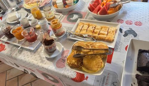 Large One-Bedroom Apartment - Ground Floor