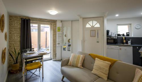 Apartment with Terrace