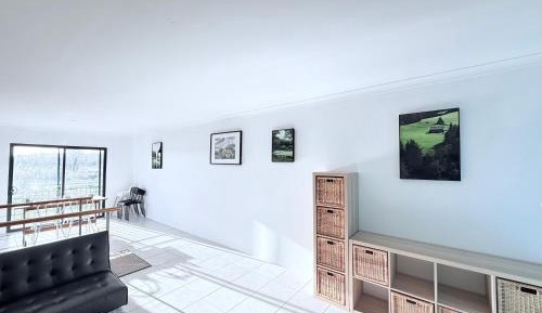 Three-Bedroom Vacation Home 