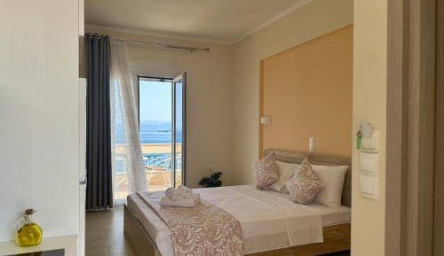 Studio with Sea View